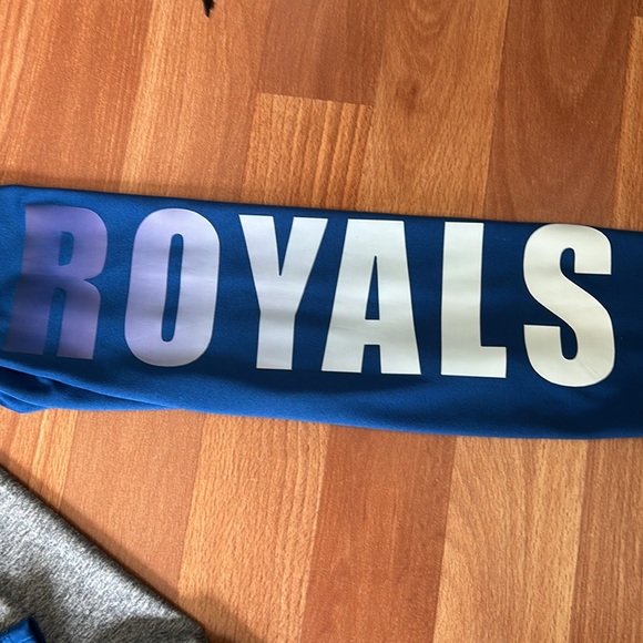 Campus Style KC Royals Crewneck - Picture 3 of 3